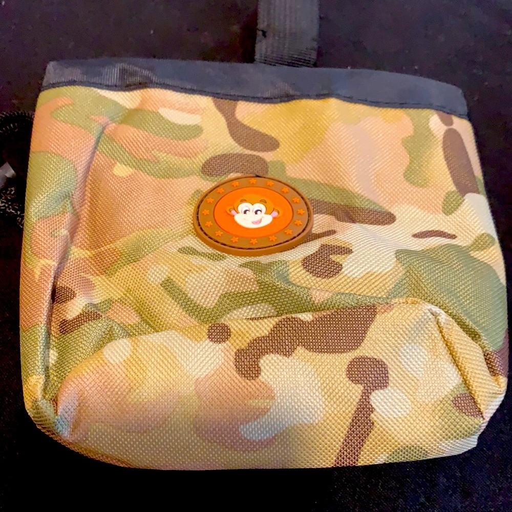 Multifunction Pet Treat Pouch🐶🐱🐶🐱